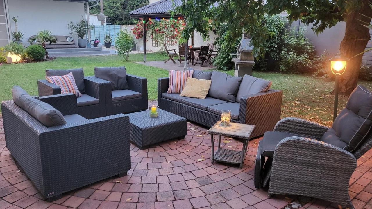 Apartments Am Saalebogen Mit Gartenterrasse, Grillkamin, Freie Parkplaetze Rudolstadt Bagian luar foto