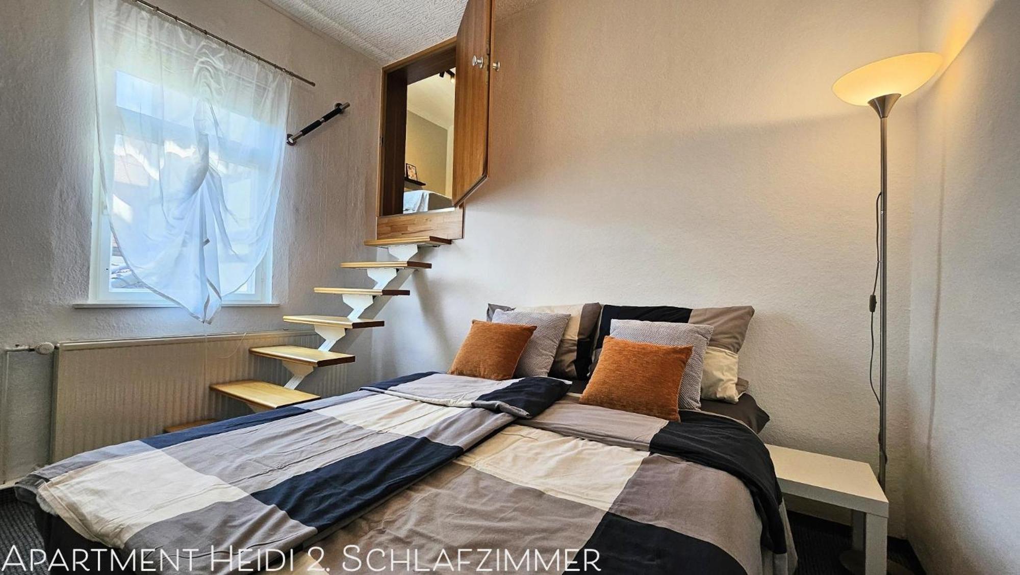 Apartments Am Saalebogen Mit Gartenterrasse, Grillkamin, Freie Parkplaetze Rudolstadt Bagian luar foto